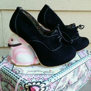 Irregular Shoes (Rare) Bunny Heel Shoes